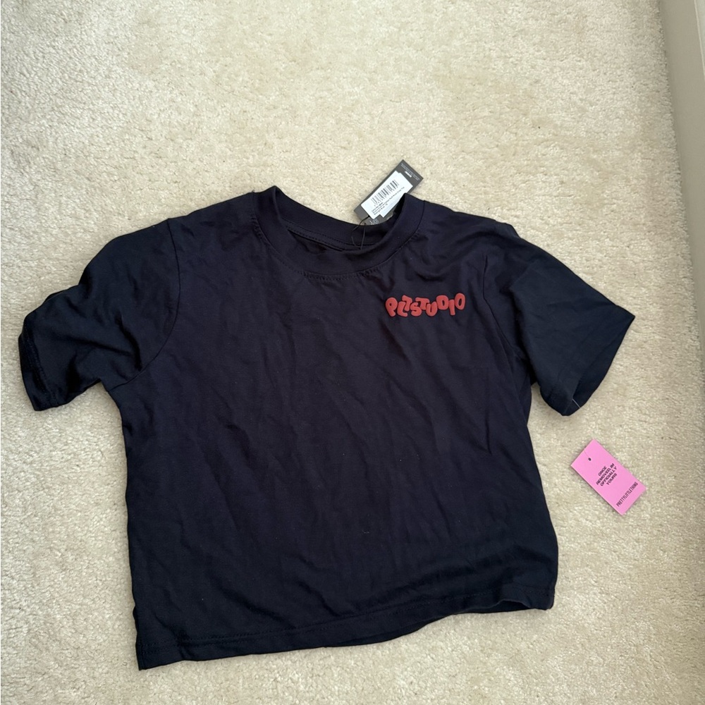 PrettyLittleThing Black Crop Top Casual Style